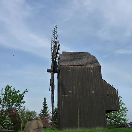Penzion A Restaurace Na Záložně Kobylí